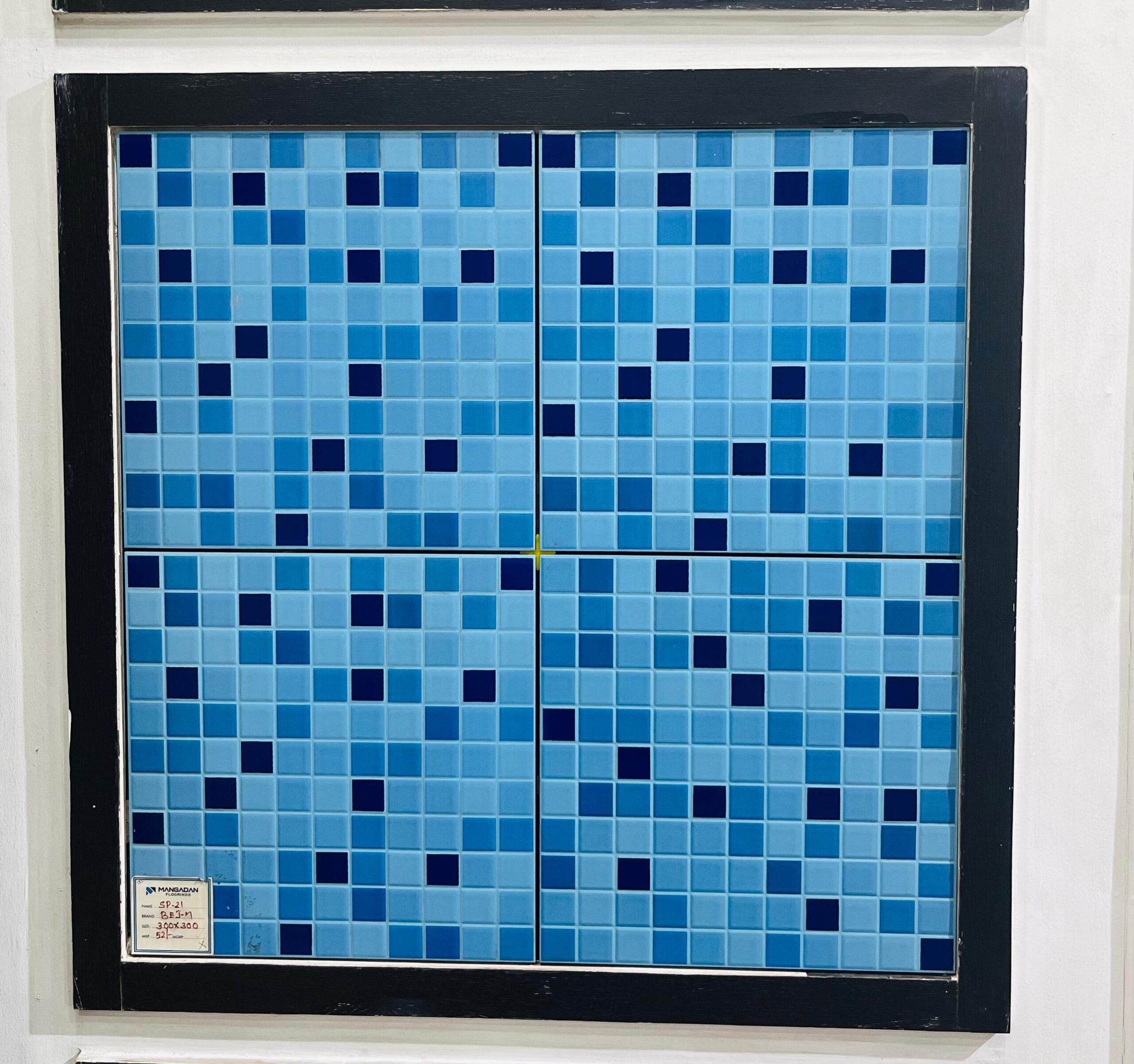 gallery grid image