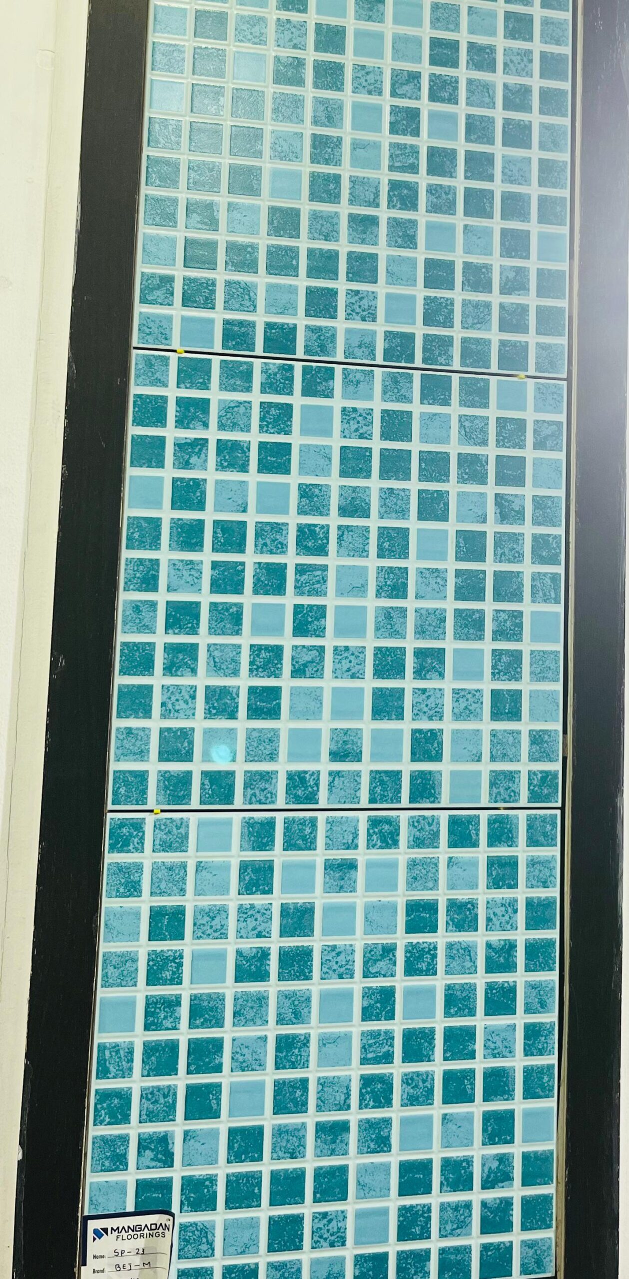 gallery grid image